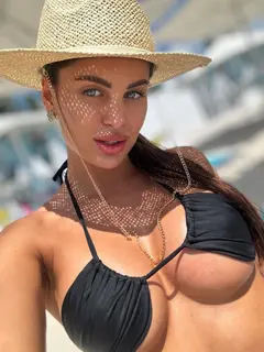 Alena profile in Dubai