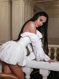 Arina profile in Dubai