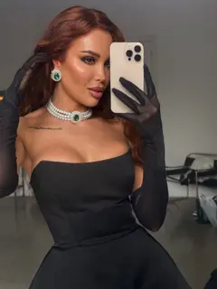 Charmi profile in Dubai