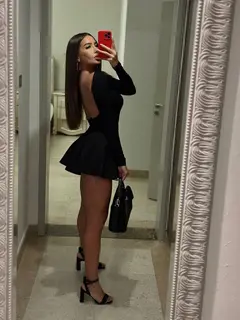 Lana profile in Dubai