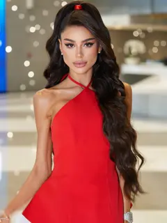 Maria profile in Dubai